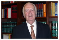 Dr. José Carlos Gustavo De Paula